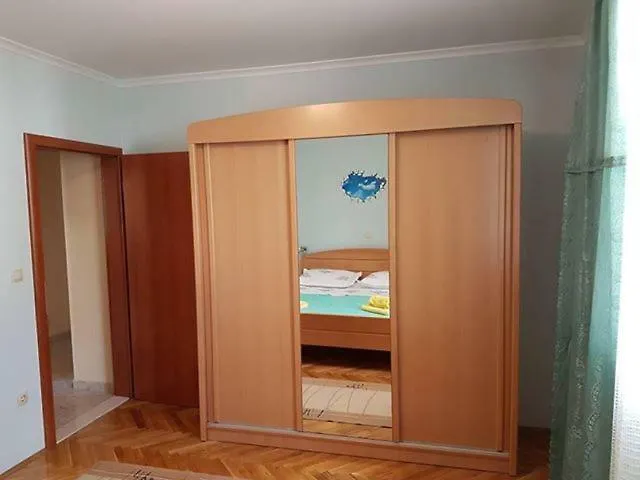 Torac Apartment Kastela